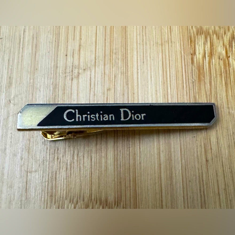 💯DIOR Black and Gold Tie Clip